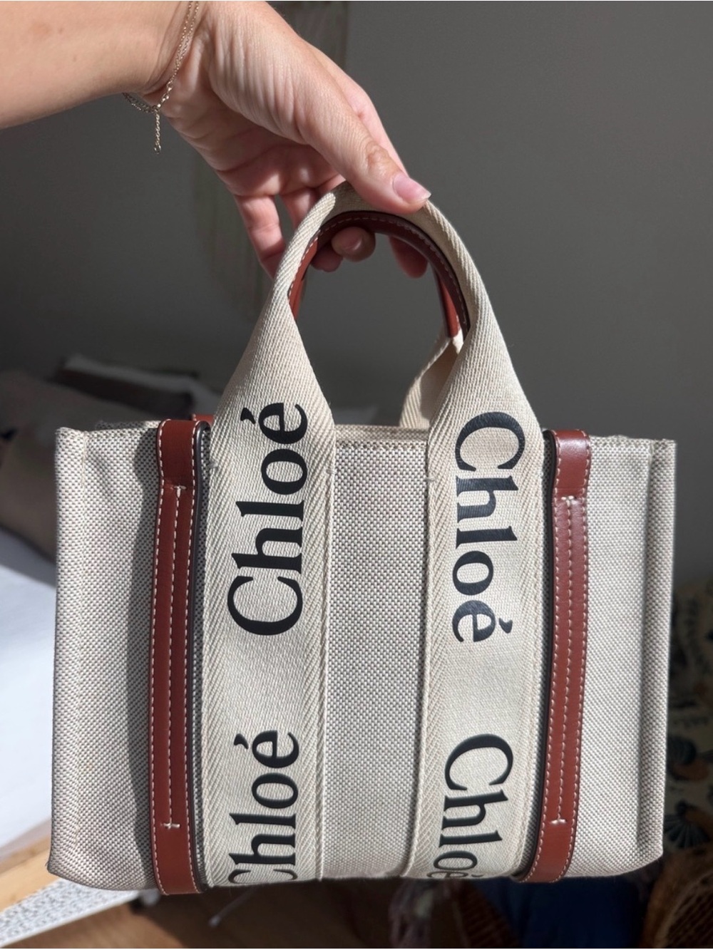 Chloé Small Woody Tote Beige Canvas Brown Leather w/ COA, Authentic - Picture 1 of 12